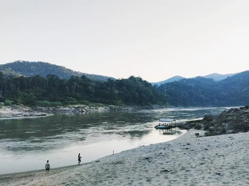 The Salawin River is one of the natural borders between Thailand and Myanmar. I took this picture near the pier, which has been closed for a long time due to the civil war in Myanmar.