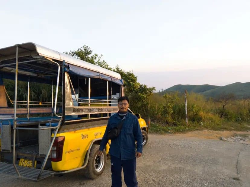 I visited Pilok Mine in Thong Pha Phum, Kanchanaburi. Once an operational mine, it has since been transformed into a charming resort. From this vantage point, I was delighted to behold panoramic views of the Andaman Sea.
